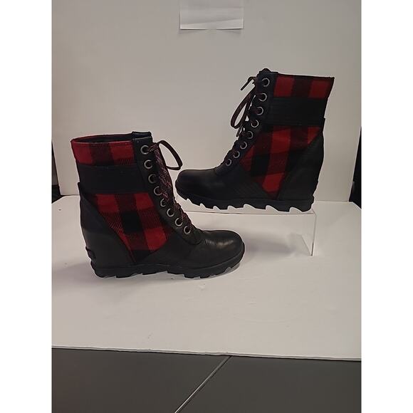 Sorel Lexie Boots Women's 8 Black Red Leather Buffalo Plaid Hidden Wedge Booties - Picture 3 of 12